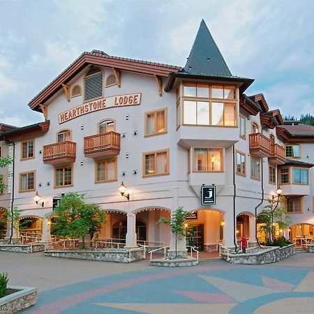 Hearthstone Lodge Sun Peaks Exterior photo