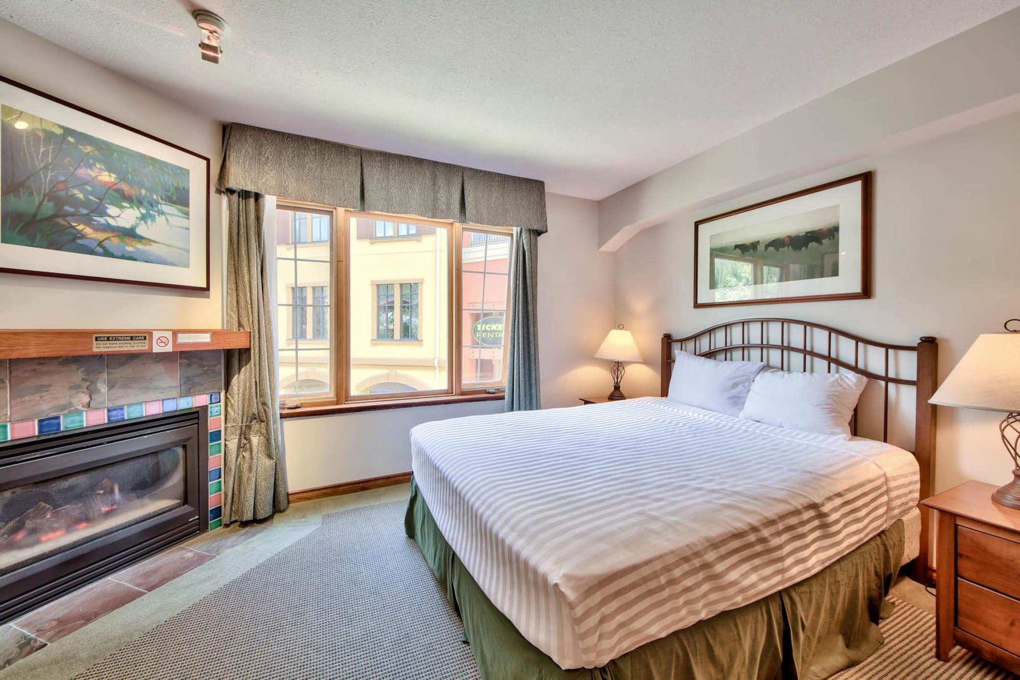 Hearthstone Lodge Sun Peaks Exterior photo