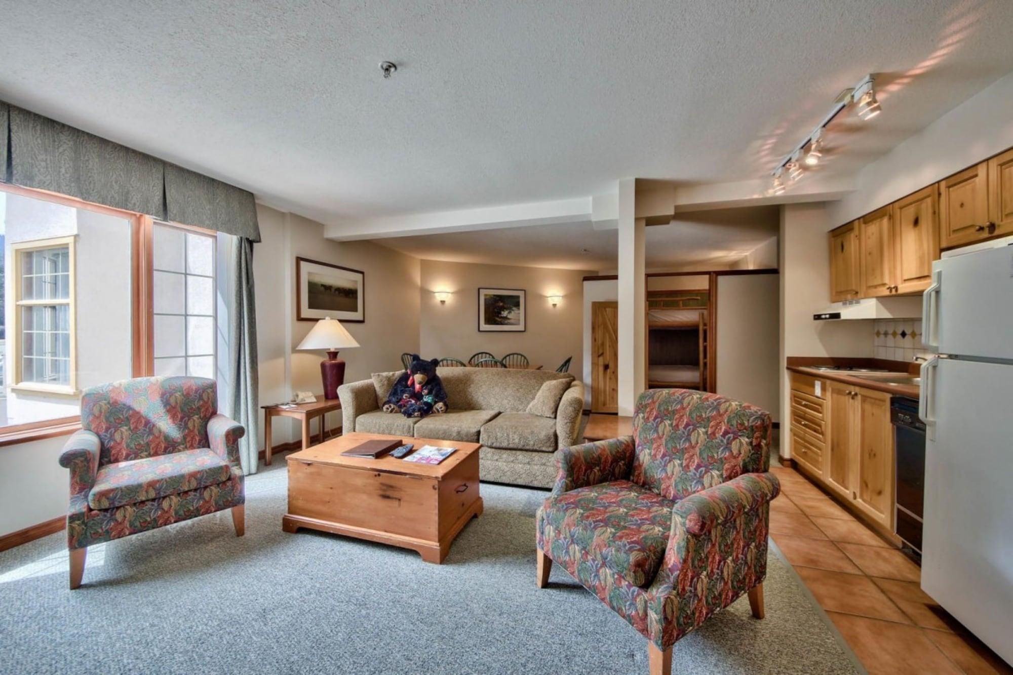 Hearthstone Lodge Sun Peaks Exterior photo