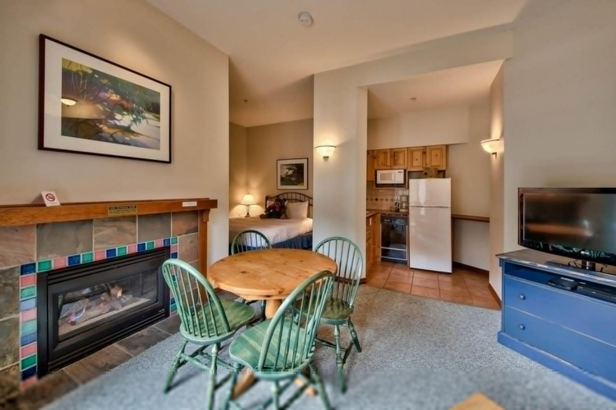 Hearthstone Lodge Sun Peaks Exterior photo